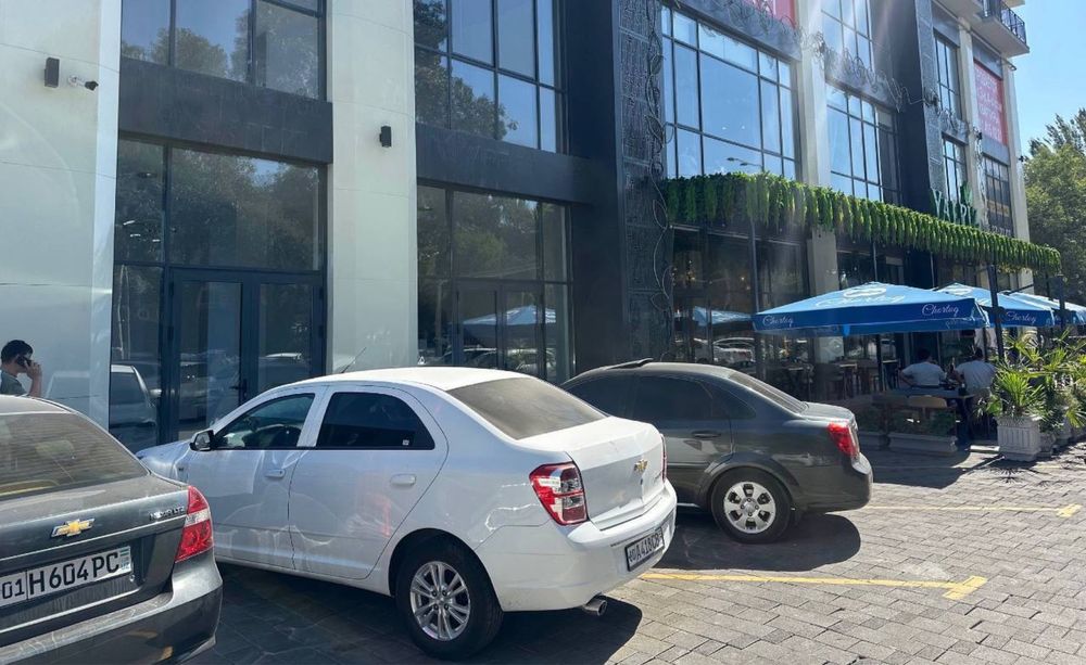 Яккасарай ЖК Prestige Garden Коммерческое помещение, 345м2. 1 Линия