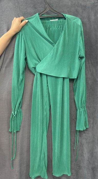 Продам блузки и двойки