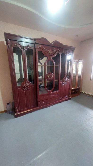 Продается стенка . Срочно !!!