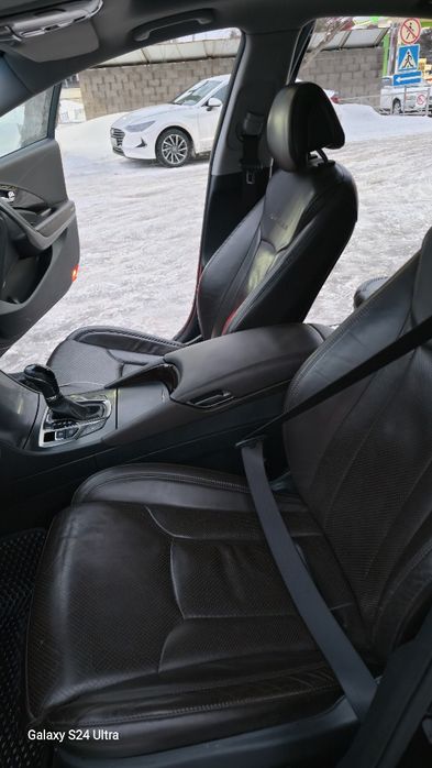 Продам Hyundai Grandeur 2013