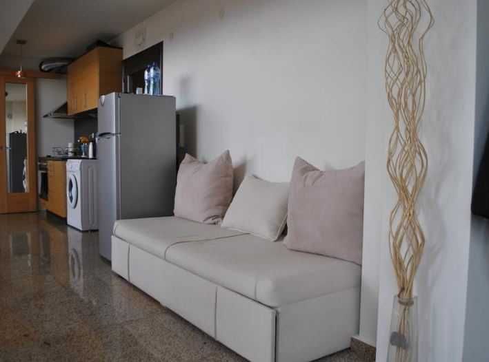 Продава се Двустаен апартамент в София, Банишора - 69 кв.м за 954 €/кв.м - Снимка #2