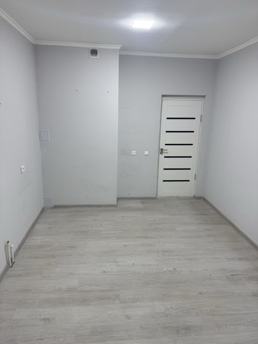 Продается не жилой объект вдоль дороги ул.Паркент