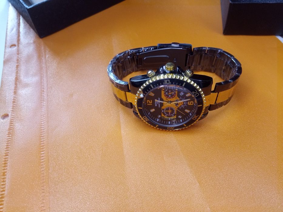 Мъжки часовник кварцов