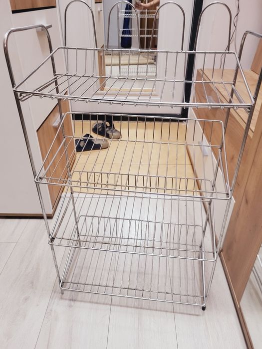 Металлическая обувница