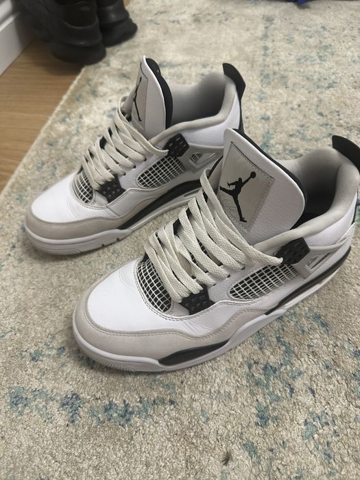 Jordan 4 Military Black