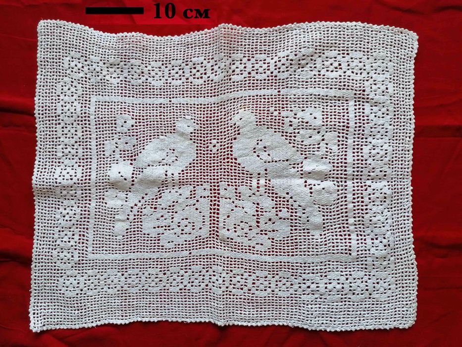 Ръчно плетени на една кука памучни покривки, дантели, яки