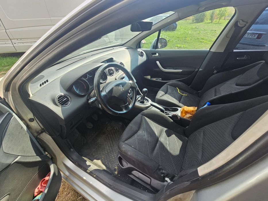 Vand peugeot 308 diesel 1.6 euro 5 DEFECT