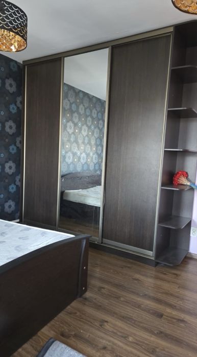 Продается спальный гарнитур