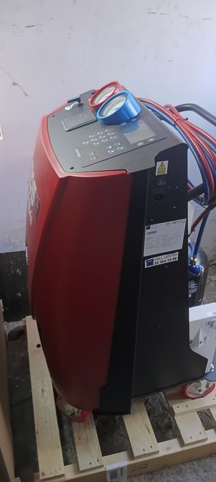 Stație încărcare freon