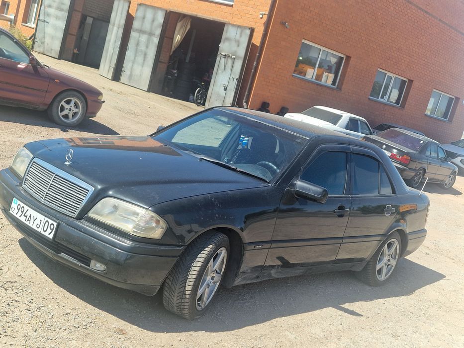 Мерседес с 180 w202