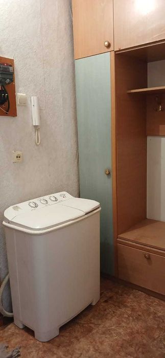 продам 1 комн кв ломоносова 13а