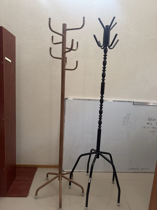 Вешалки для одежды