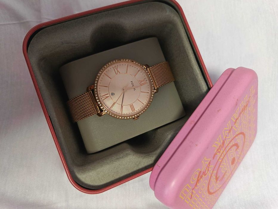 Ceas Fossil funtionabil ( dama)