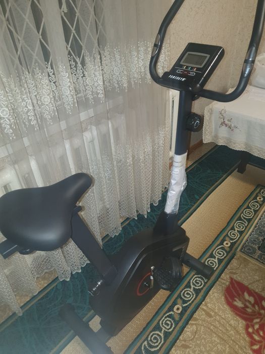 Magnetik velotrenajor