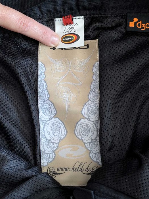 Pantaloni din piele pt motocicleta etc, marca HELD, 300 Lei stare buna