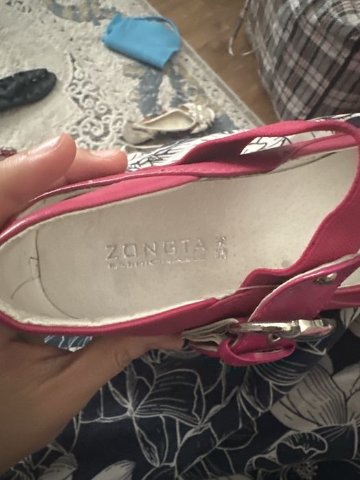 Туфелька  37 38 размера