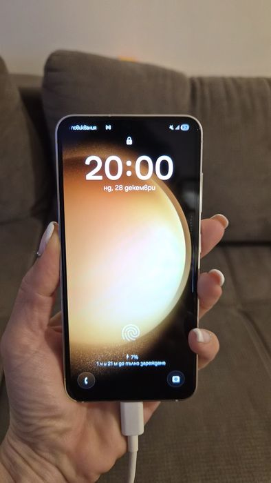 Самсунг S23 / Samsung S23