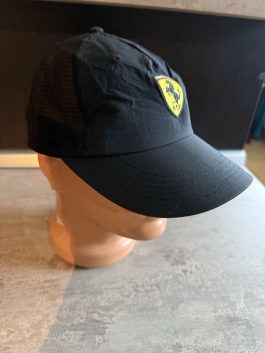 Sapca Ferrari , autentica