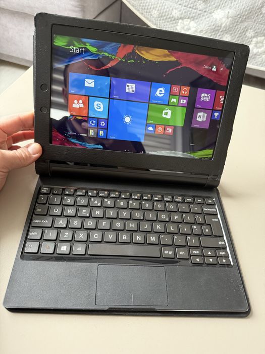 Tableta Lenovo Yoga 2 Noua Dolby Windows SIM  toate accesoriile