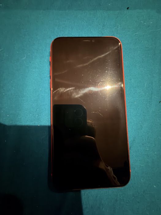 Iphone 11 cu cutie originala