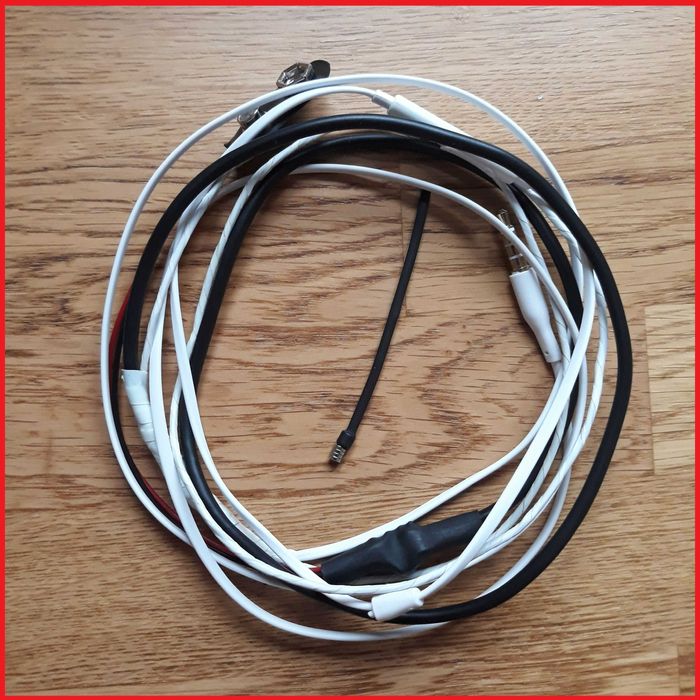 Handsfree pt copiat cu microvibratii pe timpan sisteme casti magnet