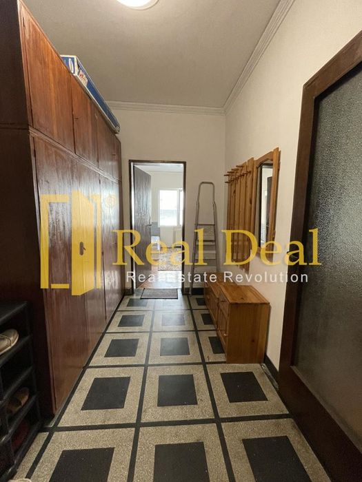 Дава се под наем Едностаен апартамент в София, Център - 40 кв.м за 385 € - Снимка #6