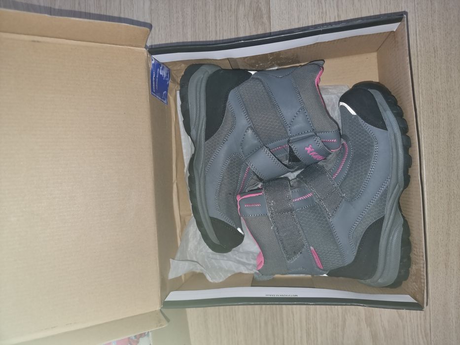 Детски боти за момиче