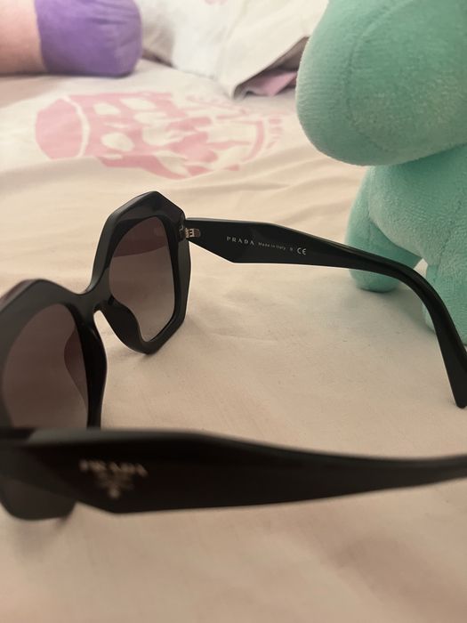 Дамски очила Prada