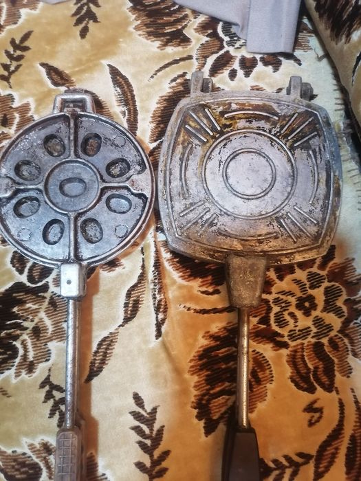 Продам печеницу и орешницу.