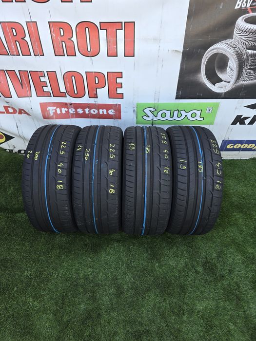 225 40 18 dunlop
