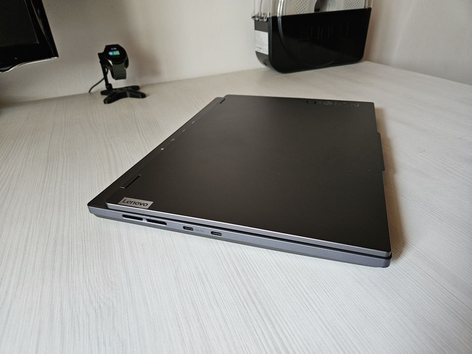 Laptop Lenovo Oled Ryzen7 RTX 4060 32gb