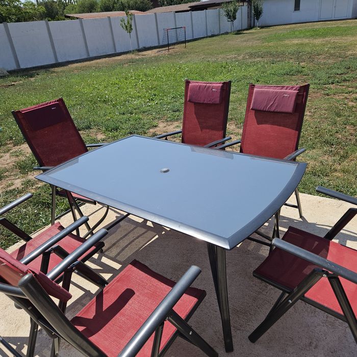 Градинска маса с 6 разтегателни стола