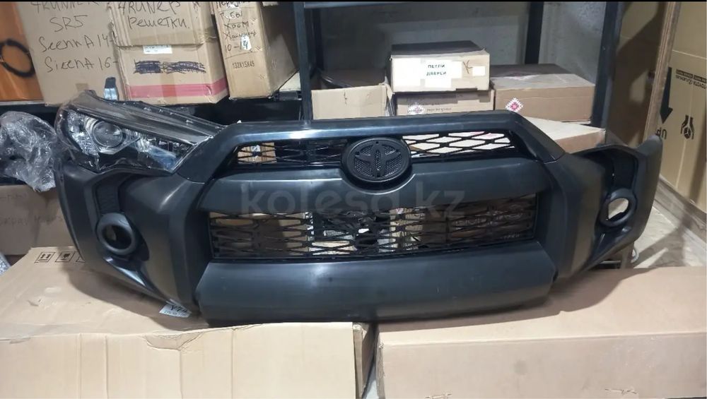 Бампер Toyota 4 Runner  все по кузову