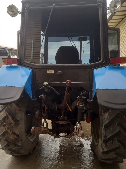 Mtz 80.1 sotiladi