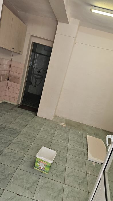 Дава се под наем Магазин в с. Черногорово, Област Пазарджик - 50 кв.м за 204 € - Снимка #4