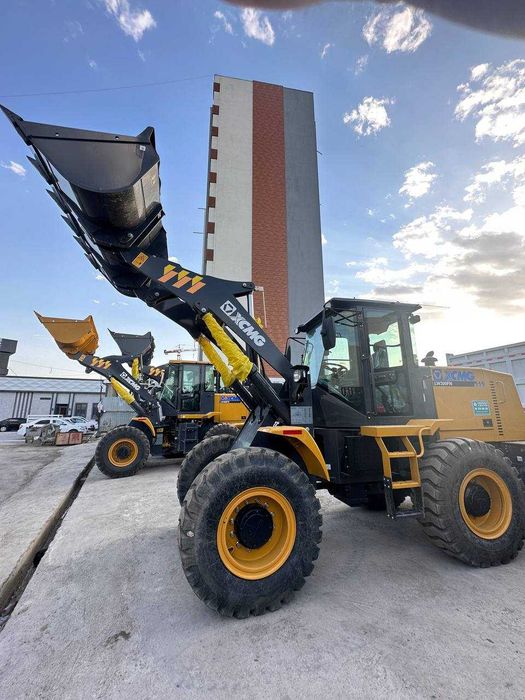 XCMG LW300FN (Рычаг) 2025г