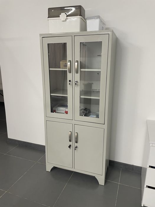 Металический шкаф