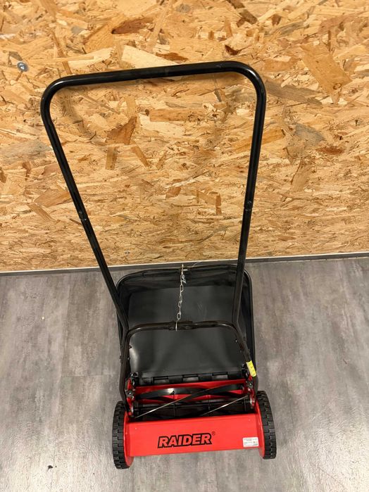 Хидрофор 1200W 1" max 64L/min 3bar RD-WP1200J/	Косачка ръчна 40cm 300m2 RD-HLM37