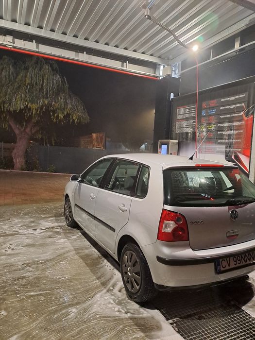 Volkwagen  Polo.