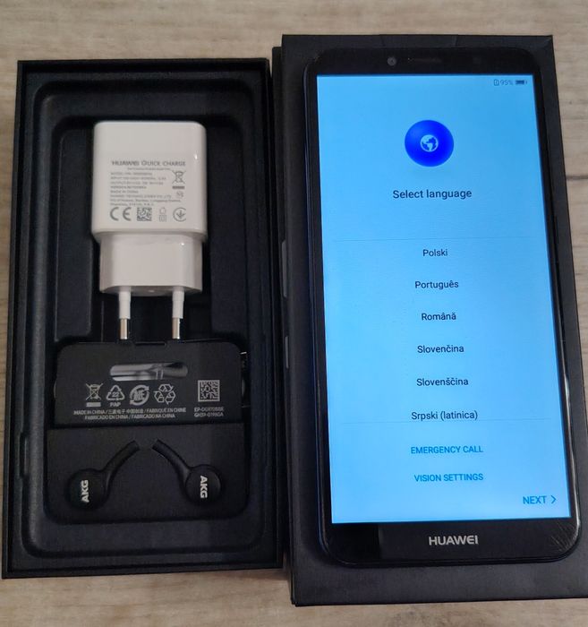 Huawei Y6 (2018), Dual SIM, 16GB, 4G, Micro SD 16GB , Casti AKG by Samsung , Albastru cu Negru , Full Box