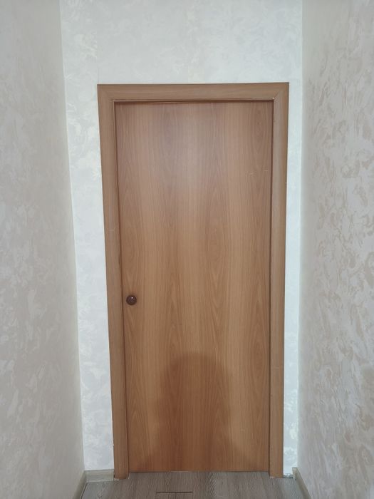 Продам межкомнатные двери