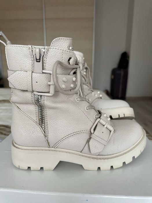 Боти Guess!Оригинални!