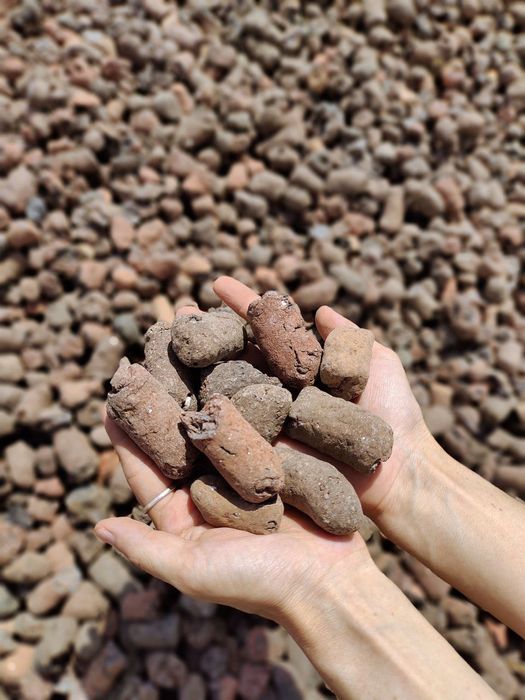 Керамзит ( кенгайтирилган Лой)