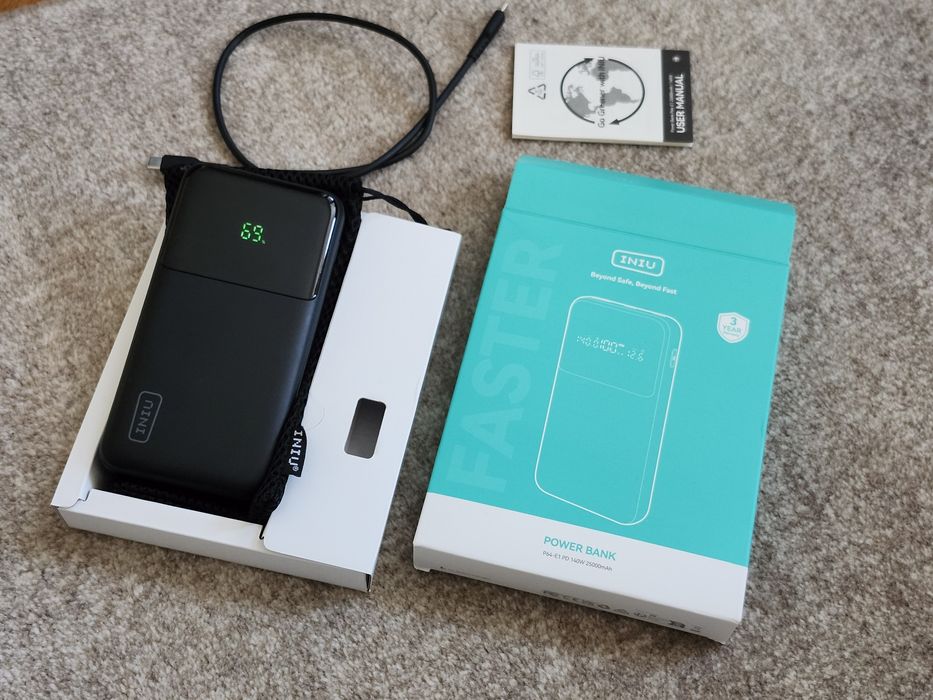 25,000mAh, 140W преносима батерия power bank