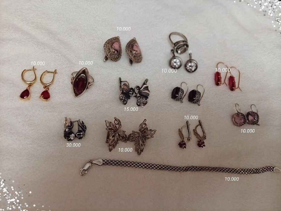 Продам советские серьги