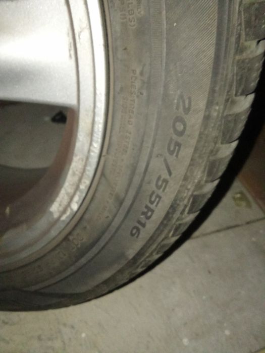 Гуми с джанти  и стоп