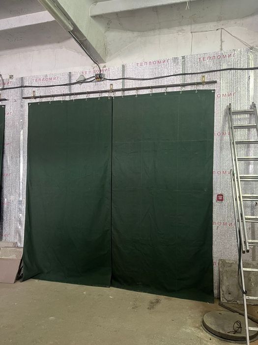 Шторы из брезента тенты для боксов и гаражей
