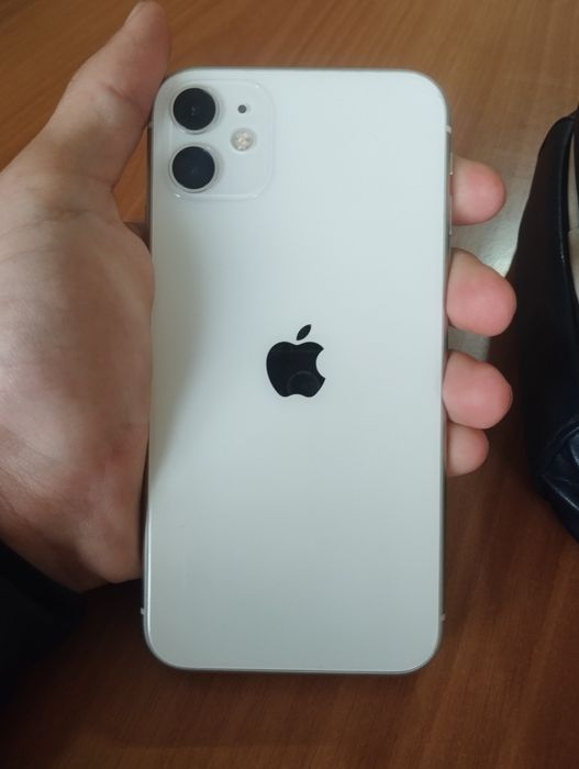 Iphone 11 ideal xolatda