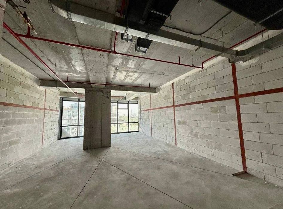 Продажа помещения в новостройке Piramit Tower на Ул Бобура