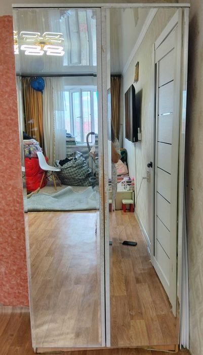 Продам шкаф шифоньер